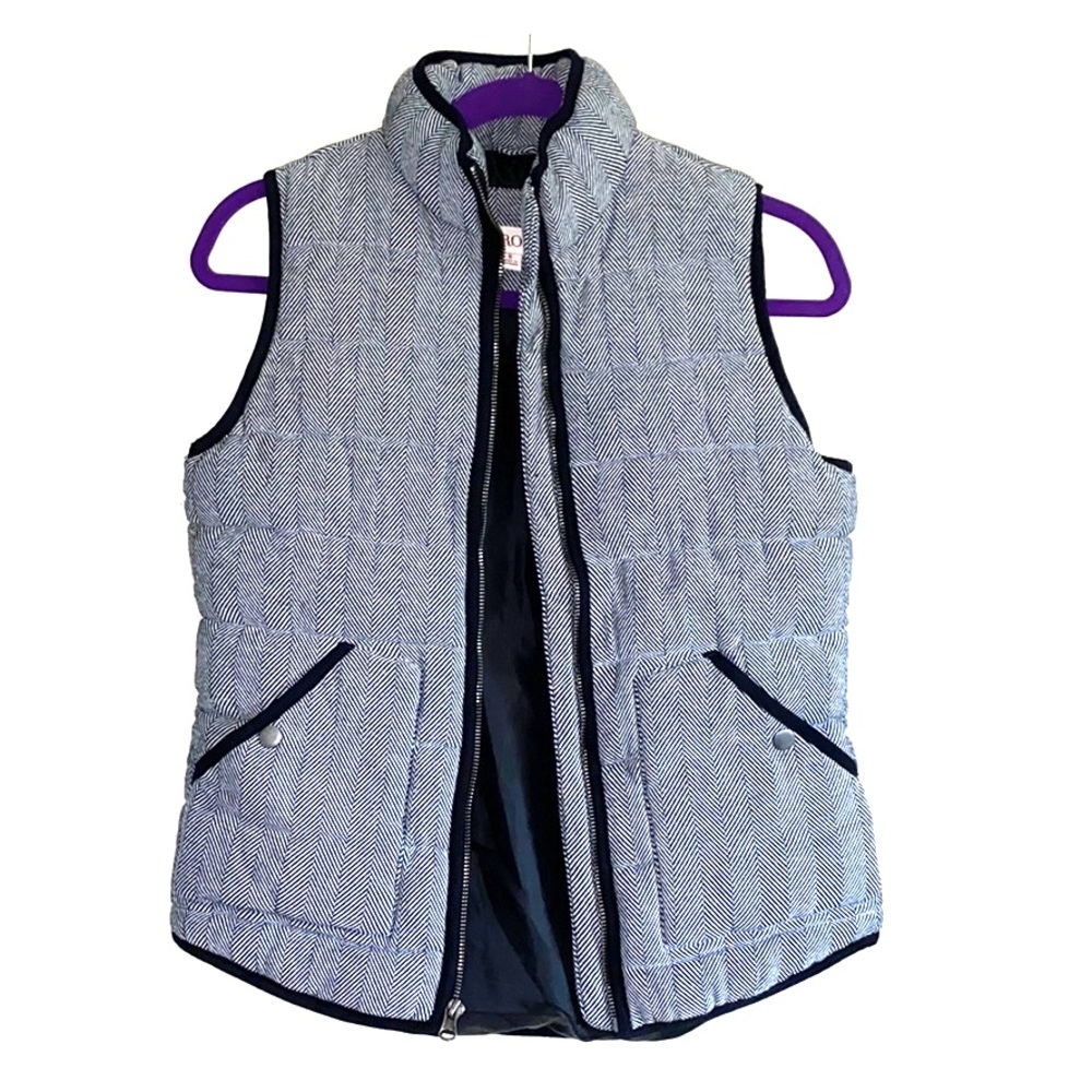 🎉HP🎉 Merona Black and White Puffy Vest